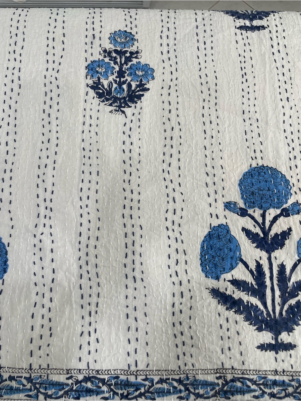 Kantha Blue/White Floral Quilt Top Queen Size 90 X 108 hand stitched - Picture 6 of 7
